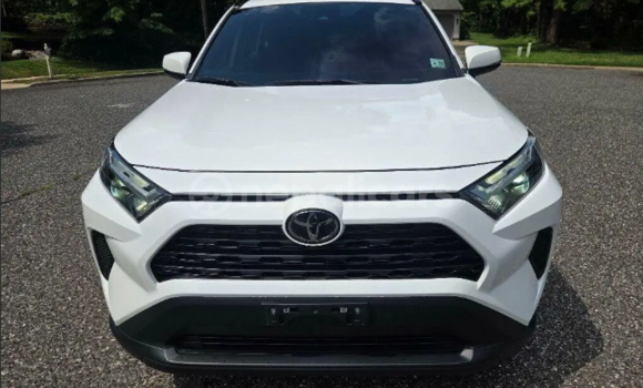 Buy Used Toyota Rav 4 White Car in Banganga in Lumbini province Buy Used Toyota Rav 4 White Car in Banganga in Lumbini province