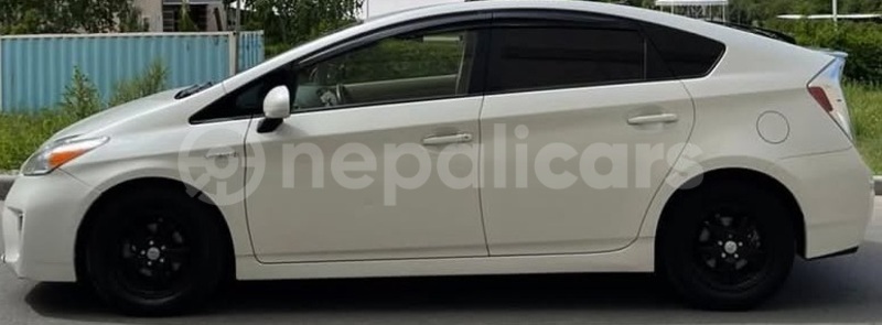Big with watermark toyota prius mechi bhadrapur 5909