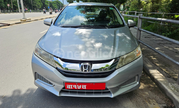 Buy Used Honda City Silver Car in Kathmandu in Bagmati