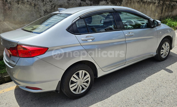 Buy Used Honda City Silver Car in Kathmandu in Bagmati Buy Used Honda City Silver Car in Kathmandu in Bagmati