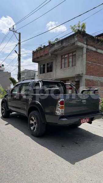 Big with watermark toyota hilux bagmati kathmandu 5940