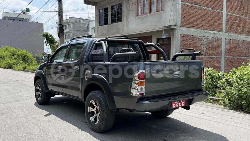 Big with watermark toyota hilux bagmati kathmandu 5940