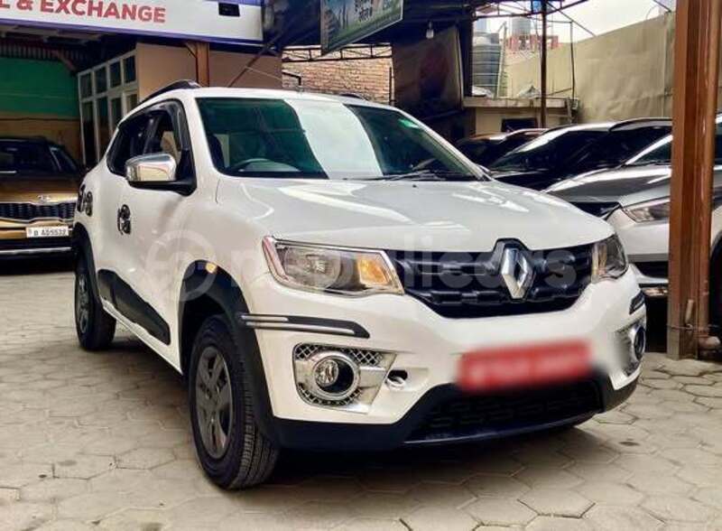 Big with watermark renault kwid bagmati kathmandu 5952