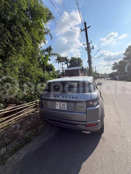 Big with watermark range rover evoque bagmati kathmandu 5961