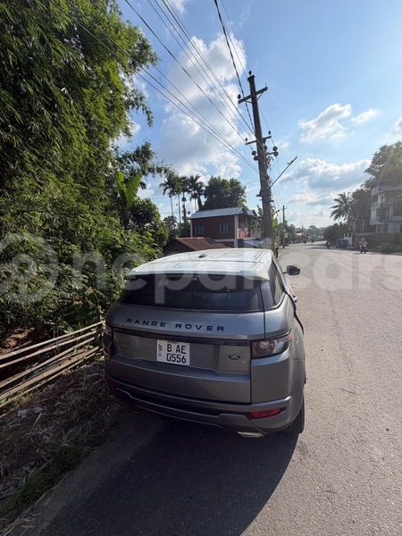 Big with watermark range rover evoque bagmati kathmandu 5961