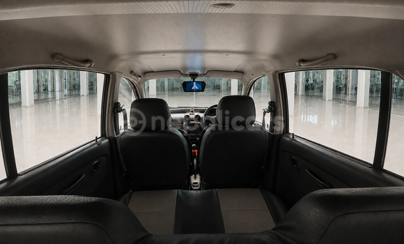 Buy Used Hyundai Santro xing White Car in Kathmandu in Bagmati Buy Used Hyundai Santro xing White Car in Kathmandu in Bagmati
