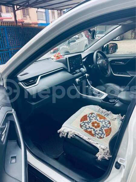 Big with watermark toyota rav 4 bagmati kathmandu 5991