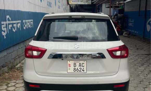 Buy Used Suzuki Brezza White Car in Kathmandu in Bagmati Buy Used Suzuki Brezza White Car in Kathmandu in Bagmati