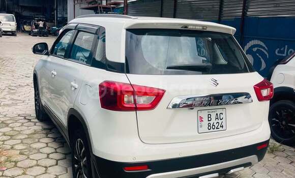 Buy Used Suzuki Brezza White Car in Kathmandu in Bagmati Buy Used Suzuki Brezza White Car in Kathmandu in Bagmati