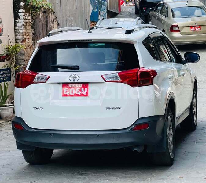 Big with watermark toyota rav 4 bagmati kathmandu 6000