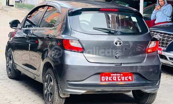 Buy Used TATA Tiago Grey Car in Kathmandu in Bagmati Buy Used TATA Tiago Grey Car in Kathmandu in Bagmati