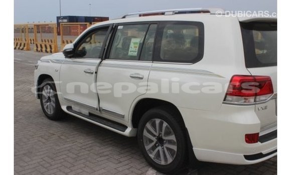 Buy Import Toyota Land Cruiser White Car in Import - Dubai in Bagmati Buy Import Toyota Land Cruiser White Car in Import - Dubai in Bagmati